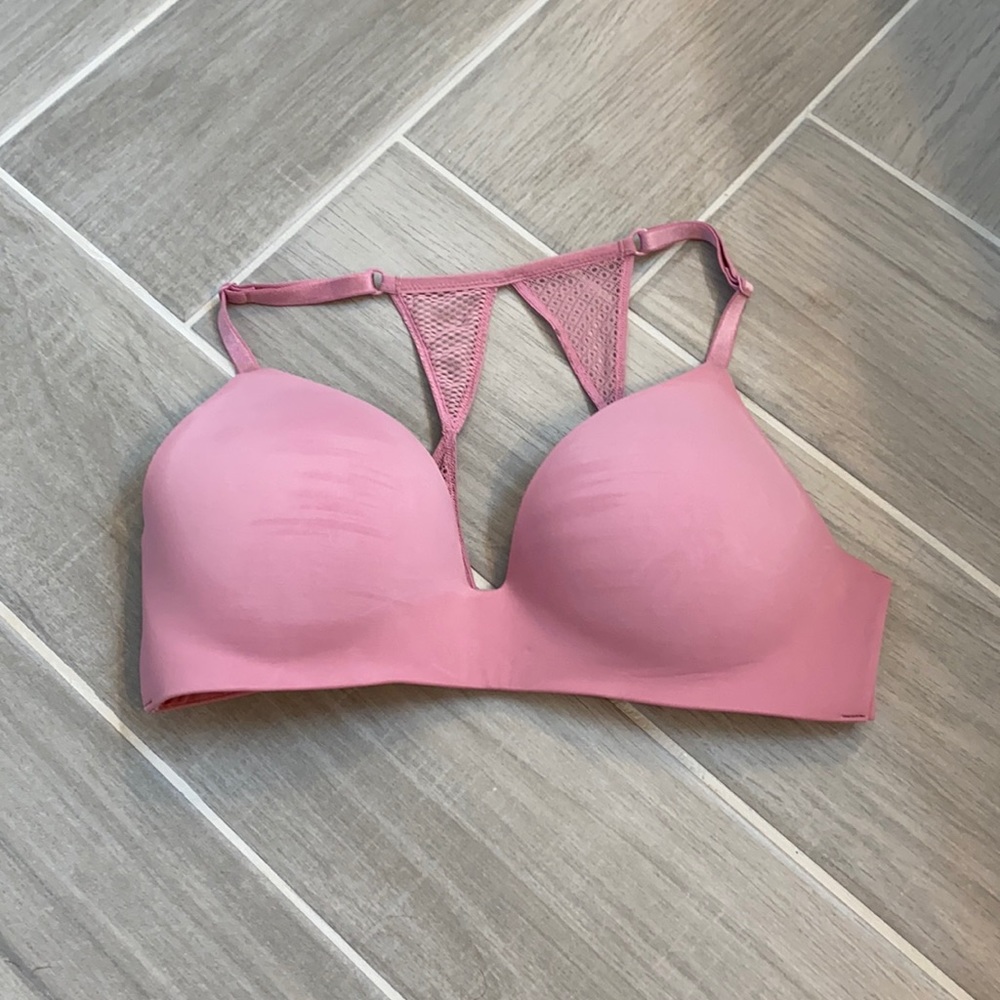 Victoria Secret wireless t-shirt bra